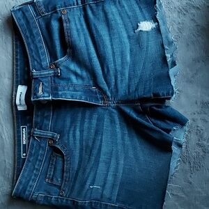 Sonoma jean shorts, size 6